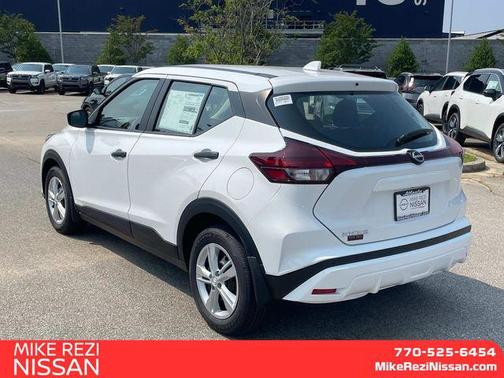 2025 Nissan Kicks S