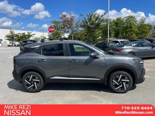 2025 Nissan Kicks SV