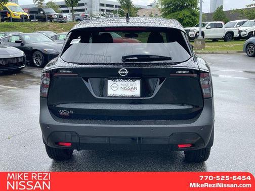 2025 Nissan Kicks SV