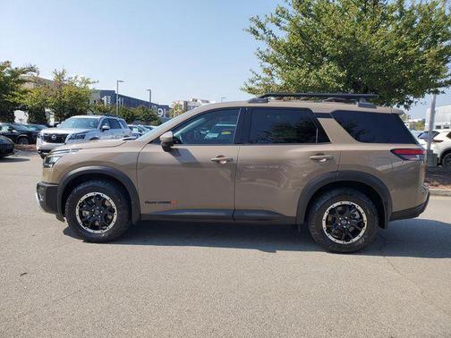 2024 Nissan Pathfinder Rock Creek 4WD