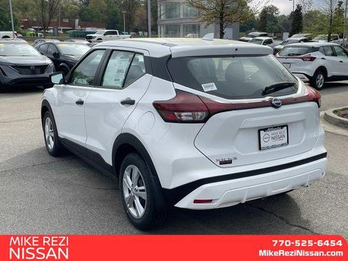 2025 Nissan Kicks S