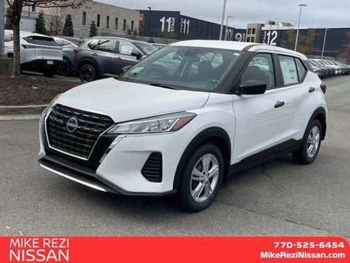 2025 Nissan Kicks S