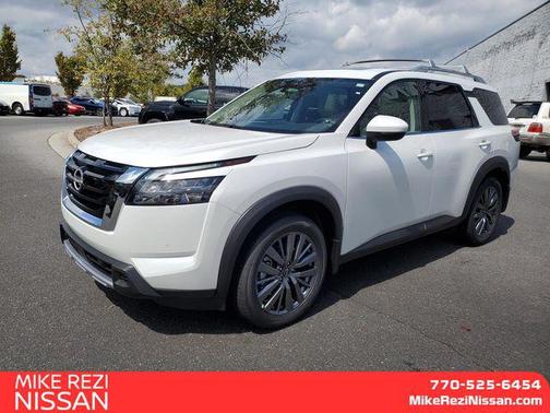 2025 Nissan Pathfinder SL FWD