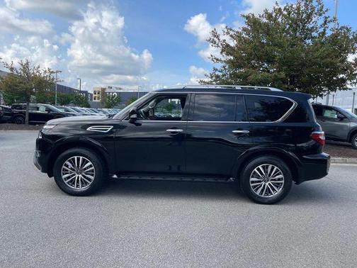 2024 Nissan Armada SL 4WD