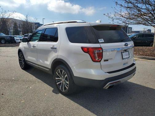 2017 Ford Explorer Platinum