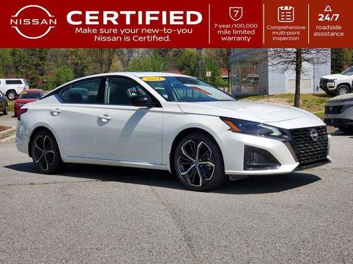 Pearl White Tricoat 2024 Nissan Altima SR FWD