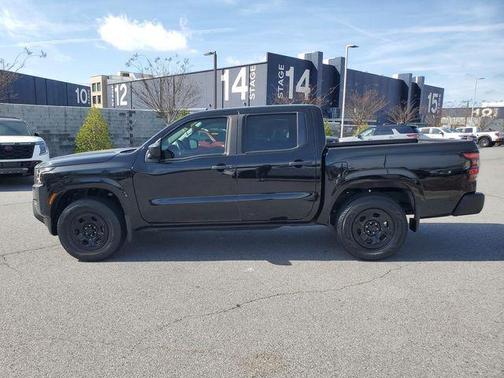 2022 Nissan Frontier S