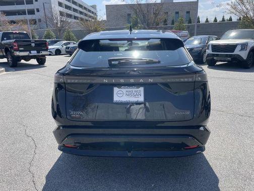 Black Diamond Pearl 2023 Nissan ARIYA ENGAGE