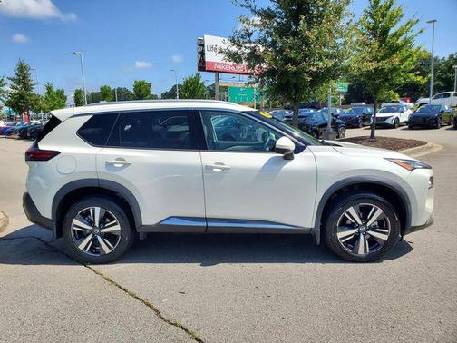 2021 Nissan Rogue SL