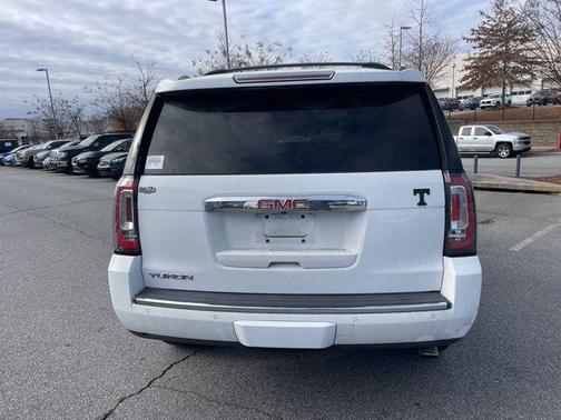 2016 GMC Yukon Denali