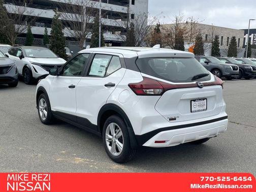 2025 Nissan Kicks S