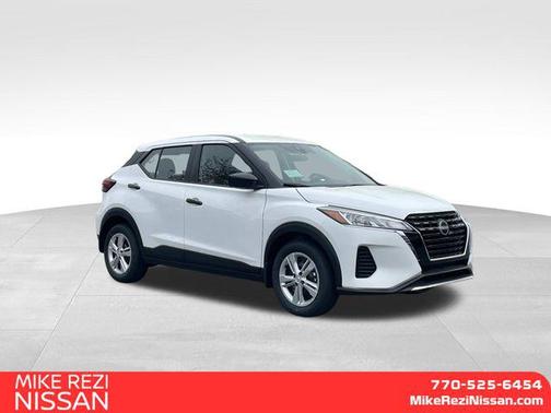 2025 Nissan Kicks S