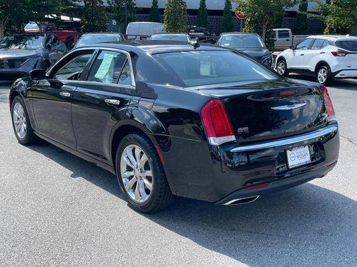 2019 Chrysler 300 Limited
