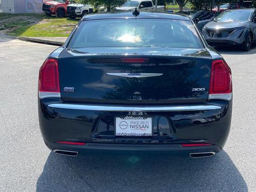 2019 Chrysler 300 Limited