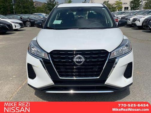 2025 Nissan Kicks S