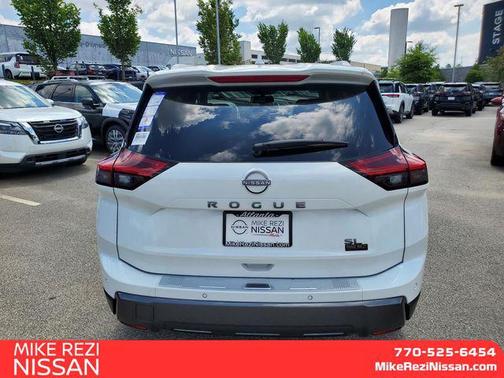 2025 Nissan Rogue SL