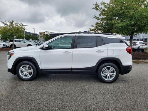 2023 GMC Terrain SLE