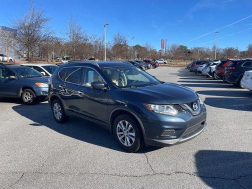 2016 Nissan Rogue SV