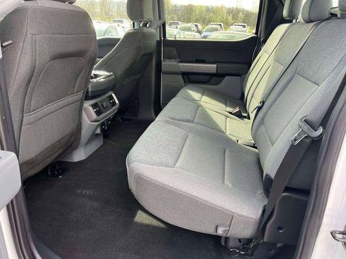 OXFORD WHITE 2024 Ford F-150 XLT