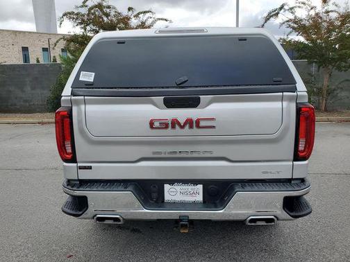 2022 GMC Sierra 1500 SLT