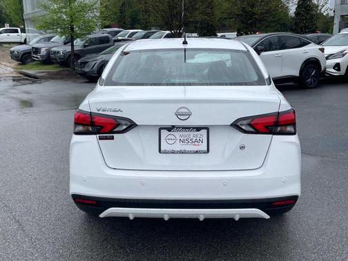 2024 Nissan Versa 1.6 S