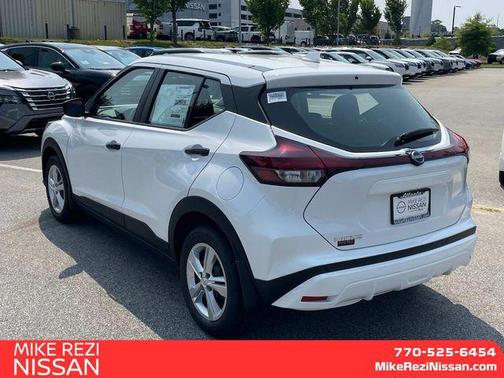 2025 Nissan Kicks S