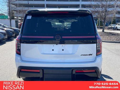 2025 Nissan Armada PRO-4X 4WD