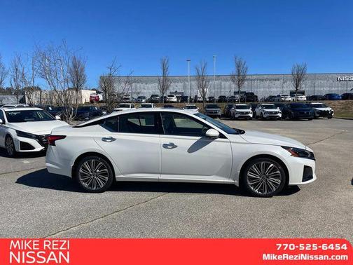 2025 Nissan Altima 2.5 SL