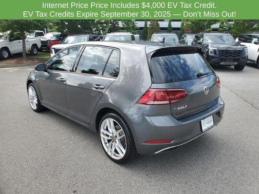 2019 Volkswagen e-Golf SE