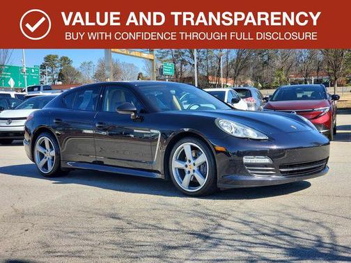 2013 Porsche Panamera 4 Platinum Edition