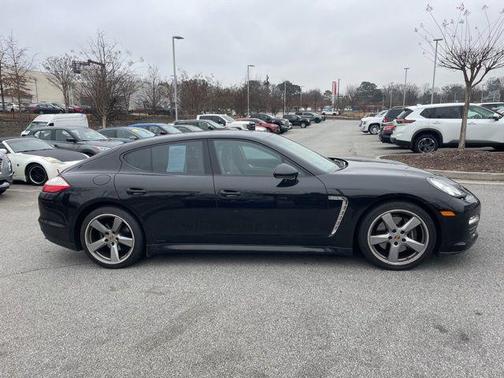 2013 Porsche Panamera 4 Platinum Edition