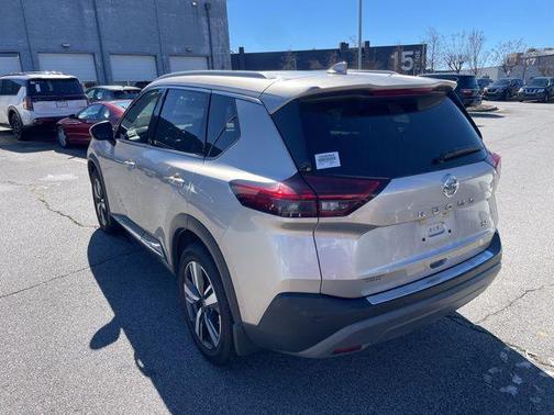 2021 Nissan Rogue SL