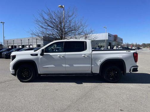 2022 GMC Sierra 1500 Elevation