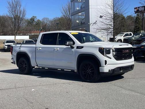 2022 GMC Sierra 1500 Elevation