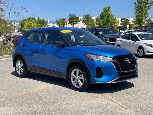 2024 Nissan Kicks S