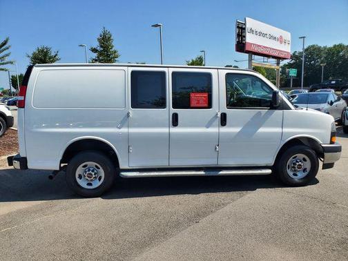 2023 GMC Savana 2500 Work Van