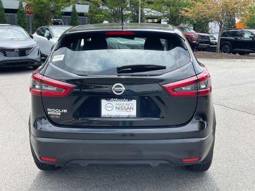 2022 Nissan Rogue Sport S