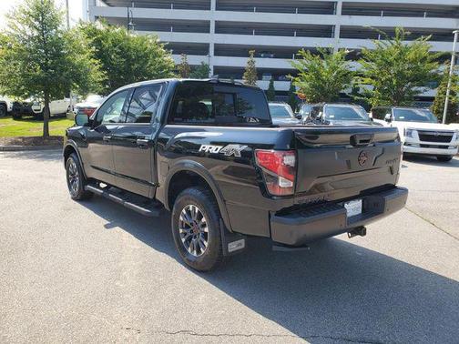 2024 Nissan Titan PRO-4X