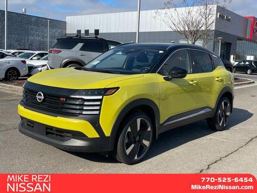 2025 Nissan Kicks SR