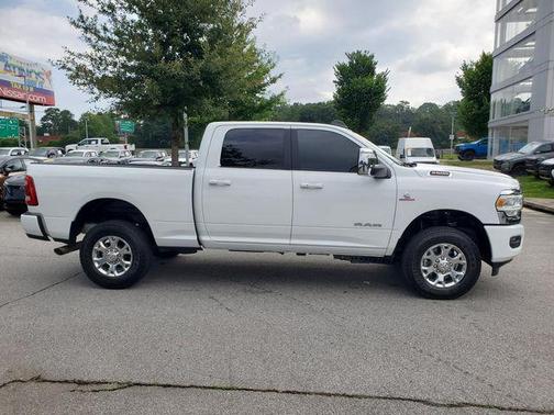 Bright White Clearcoat 2024 RAM 2500 Laramie Crew Cab 4x4 6'4' Box
