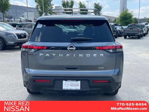 2025 Nissan Pathfinder SV 4WD