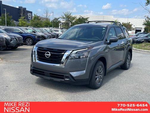 2025 Nissan Pathfinder SV 4WD