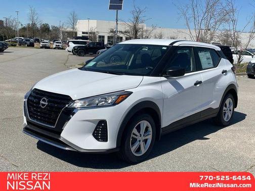 2025 Nissan Kicks S