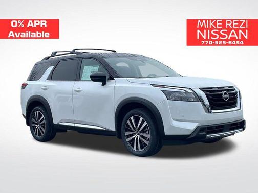2025 Nissan Pathfinder Platinum FWD