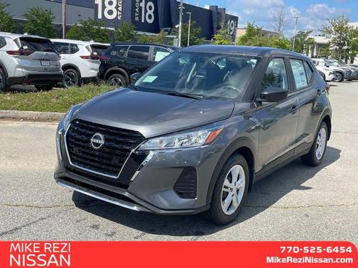 2025 Nissan Kicks S