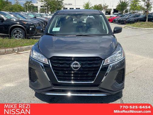 2025 Nissan Kicks S