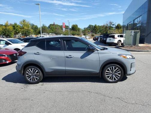 2024 Nissan Kicks SV