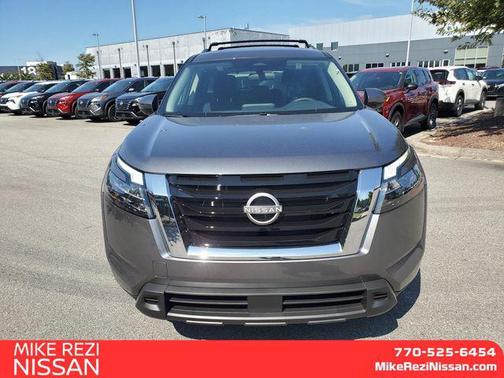 2025 Nissan Pathfinder SV FWD