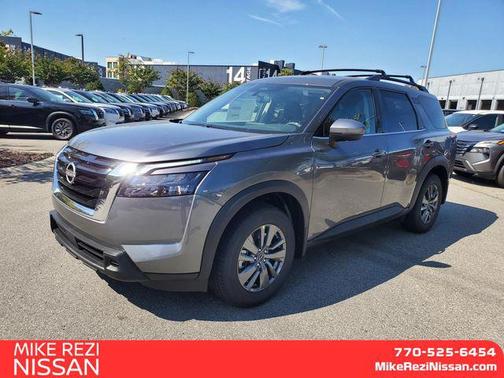 2025 Nissan Pathfinder SV FWD
