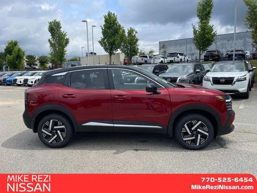 2025 Nissan Kicks SV